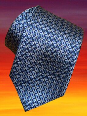 $840 New BRIONI Midnight Blue Geometric Medallion Handmade Italy Silk Neck Tie